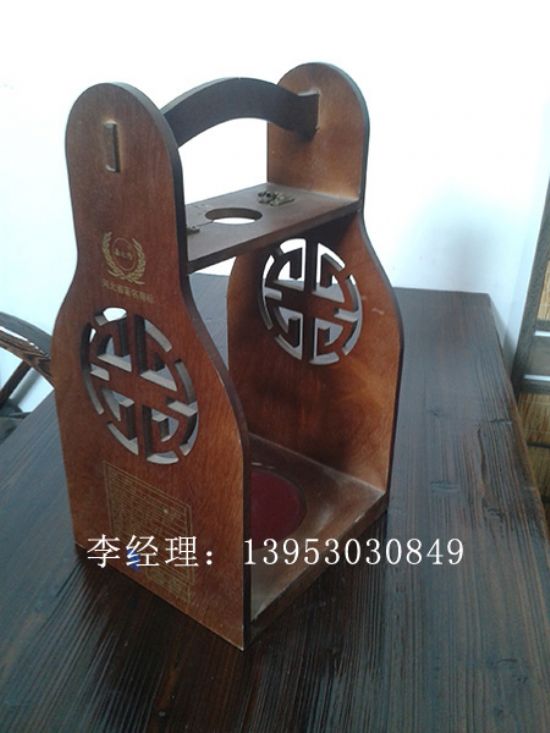 點(diǎn)擊查看詳細(xì)信息<br>標(biāo)題：白酒木提籃 閱讀次數(shù)：2592